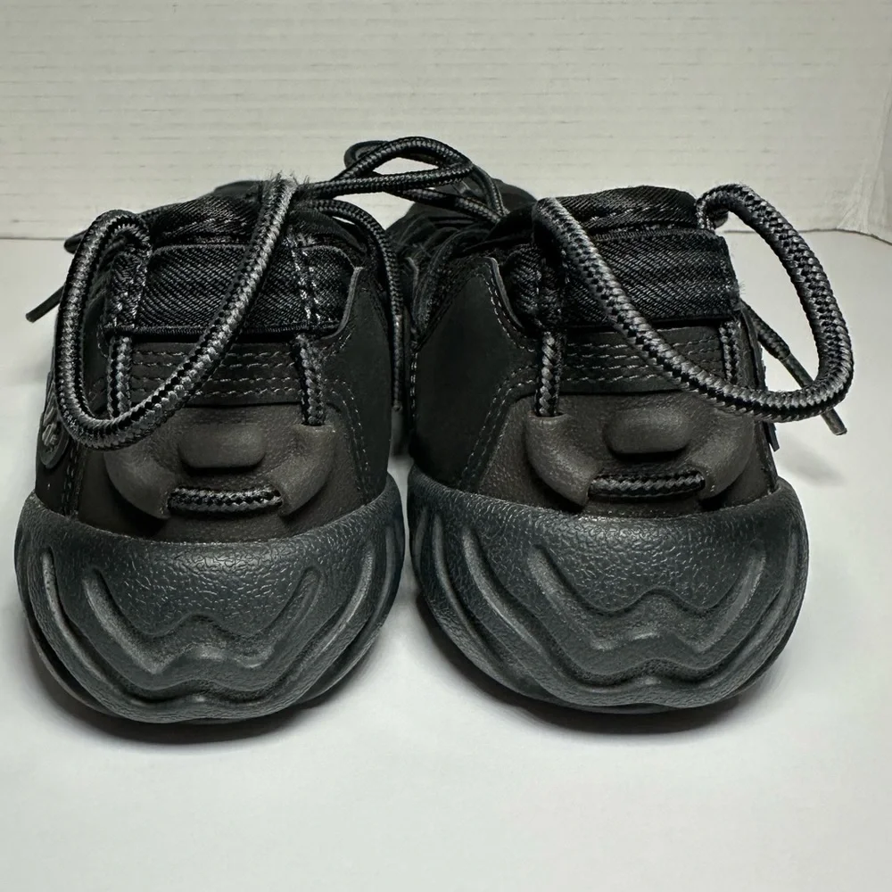 Adidas Equipment Men’s Black Athletic Water Moccasin Shoes- Size 8.5